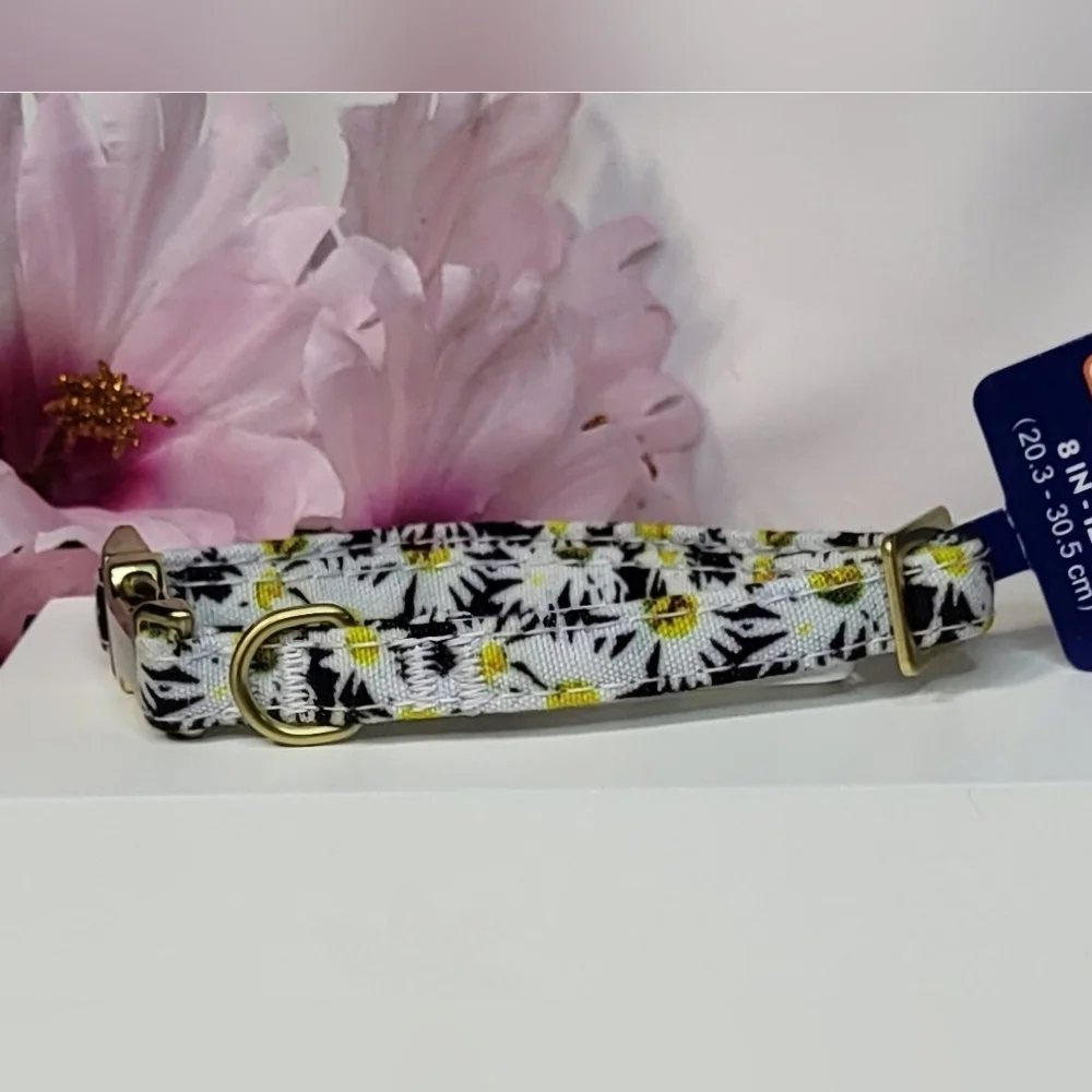 Top Paw NWT Daisy Floral Print Adjustable Nylon Dog Collar Size XS 🐈
